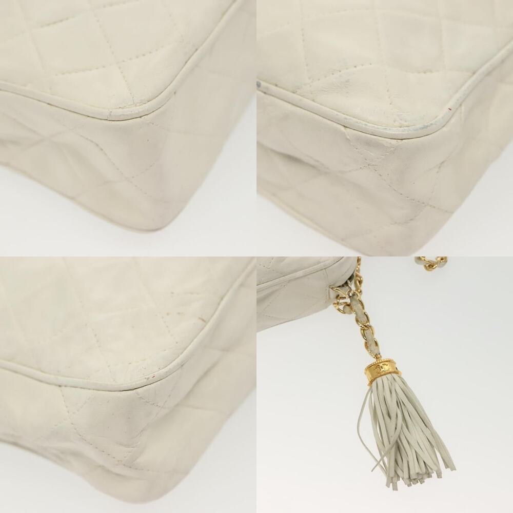 Chanel Matelasse Chain Shoulder Bag - Picture 6 of 7
